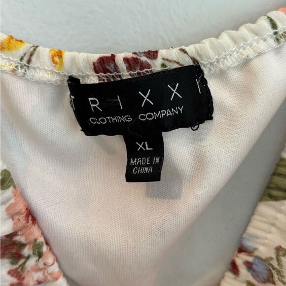 Trixxi Multicolor Floral Dress - Picture 3 of 4